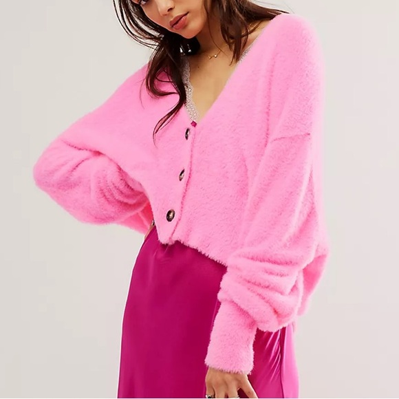 Free People Sweaters - FREE PEOPLE SO SOFT FOUND MY FRIEND CARDI XL VAVAVOOM PINK